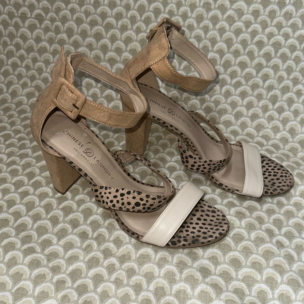 Leapord tan heels